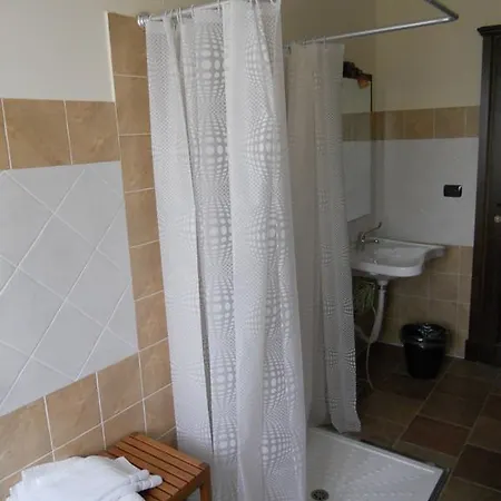 Bed & Breakfast Cascina Rossa *