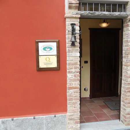 Bed & Breakfast Cascina Rossa