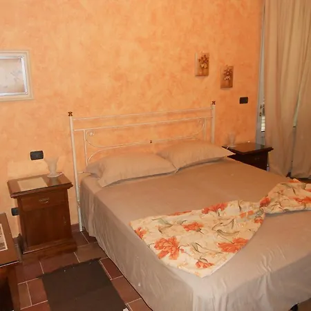 Szálloda Cascina Rossa *